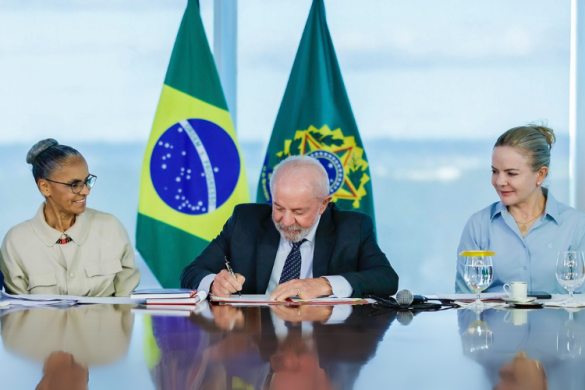 Lula sanciona cotas: 30% de vagas no serviço público a negros, indígenas e quilombolas