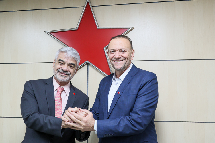 Edinho Silva é eleito novo presidente nacional do PT