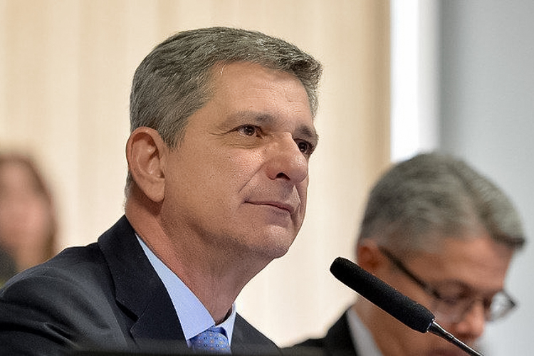 Brasil não está de mãos atadas, afirma Rogério Carvalho sobre taxas dos EUA