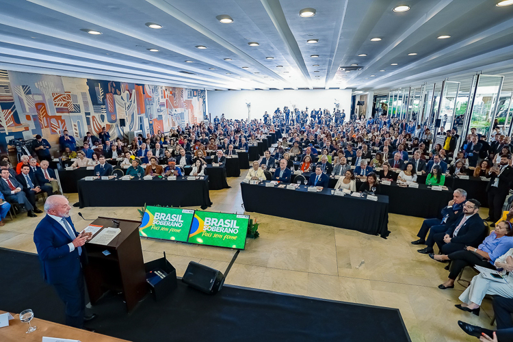 Lula ao Conselhão: “Temos o menor índice de extrema pobreza e de desemprego da história”