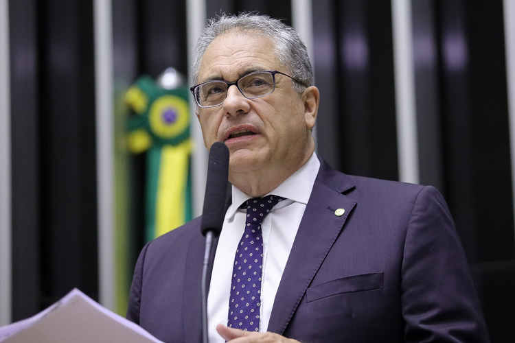 Deputado do PT critica projeto de anistia defendido por bolsonaristas