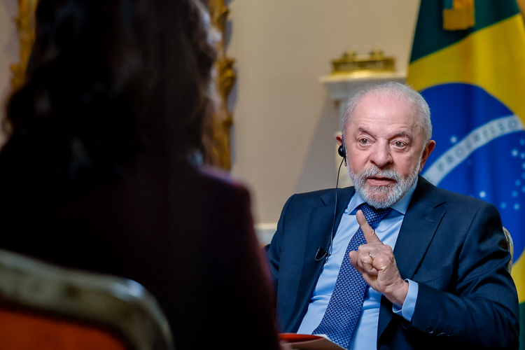 Lula reage a Trump e defende soberania em entrevista nos EUA: “Tarifa’ é absurda”