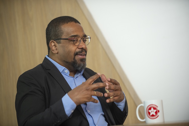 Martvs Chagas: “Precisamos formar lideranças negras para mudar a sociedade”