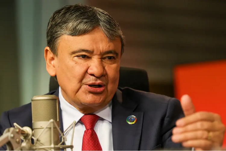 Wellington Dias detalha ações sociais e anuncia início do Gás do Povo em novembro