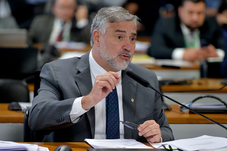 A verdade sobre a CPMI do INSS: investigação, ressarcimento e proteção aos aposentados, por Paulo Pimenta