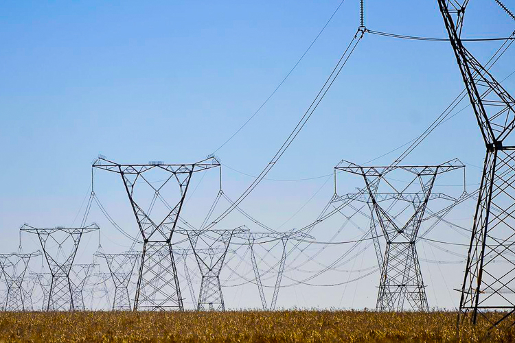 Câmara aprova MP do governo que reduz impacto das tarifas de energia