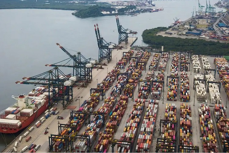 Em tempo recorde, governo Lula socorreu com R$ 1,6 bi empresas afetadas por tarifaço