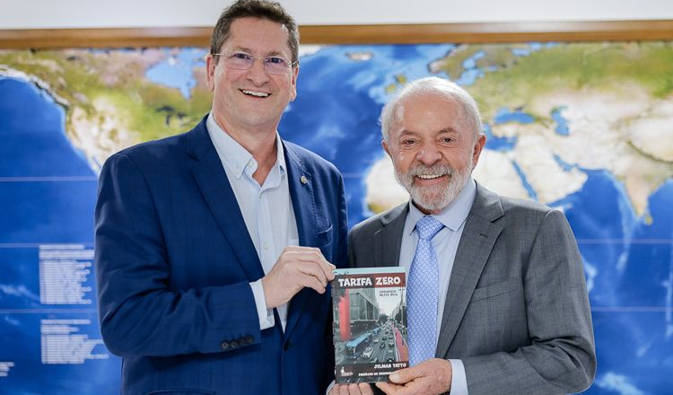 Lula recebe Jilmar Tatto para conversar sobre proposta de Tarifa Zero