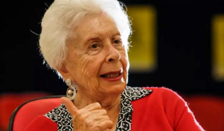 Lula homenageia militante Clara Charf, morta aos 100 anos