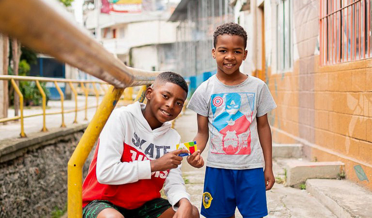 Em 12 anos, quase metade dos jovens do Bolsa Família deixaram o CadÚnico