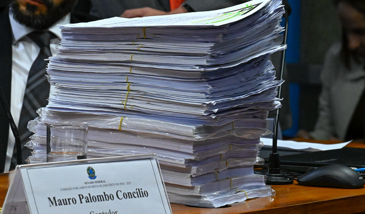 Deputados do PT contestam versão de contador da “Máfia do INSS”