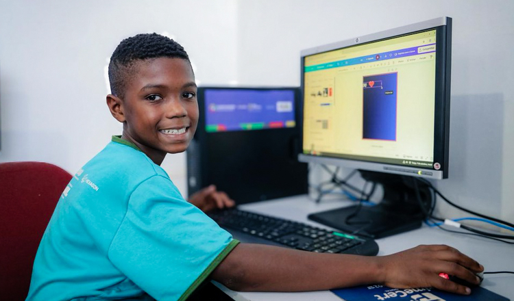 Escolas rurais entram na era digital