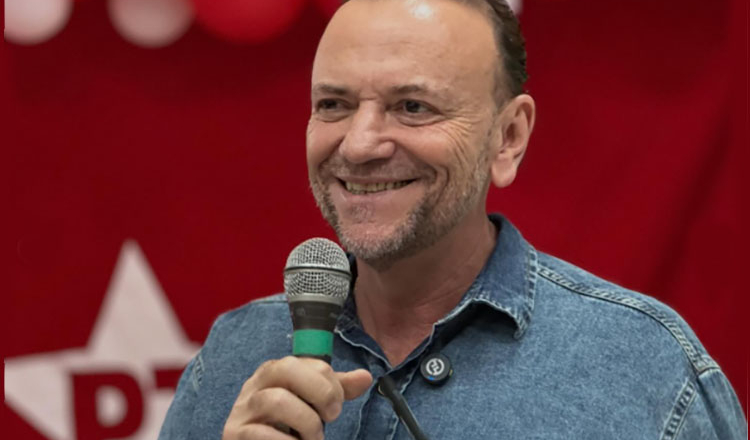 Em Santa Catarina, Edinho reúne dirigentes e militantes do PT