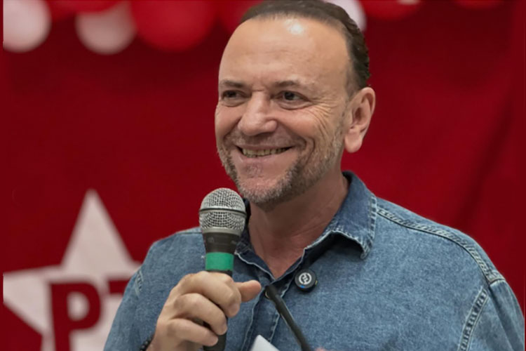 Em Santa Catarina, Edinho reúne dirigentes e militantes do PT