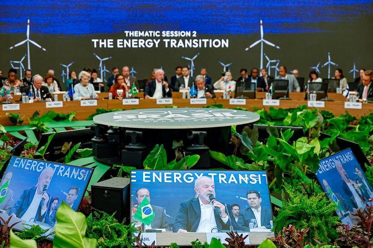 Lula cobra transição energética justa e inclusiva