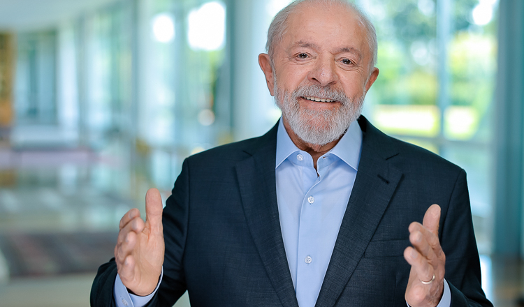 Isenção do IR: “Demos um passo decisivo para um país mais justo”, comemorou Lula