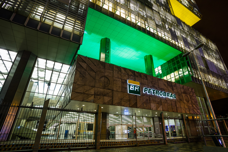 Petrobras anuncia US$ 109 bi que impulsionam a economia do país