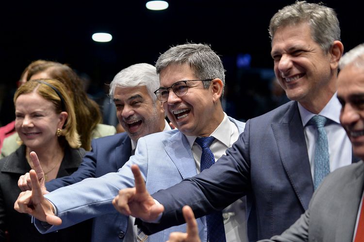 Vitória do povo: Senado aprova IR Zero para quem ganha até 5 mil