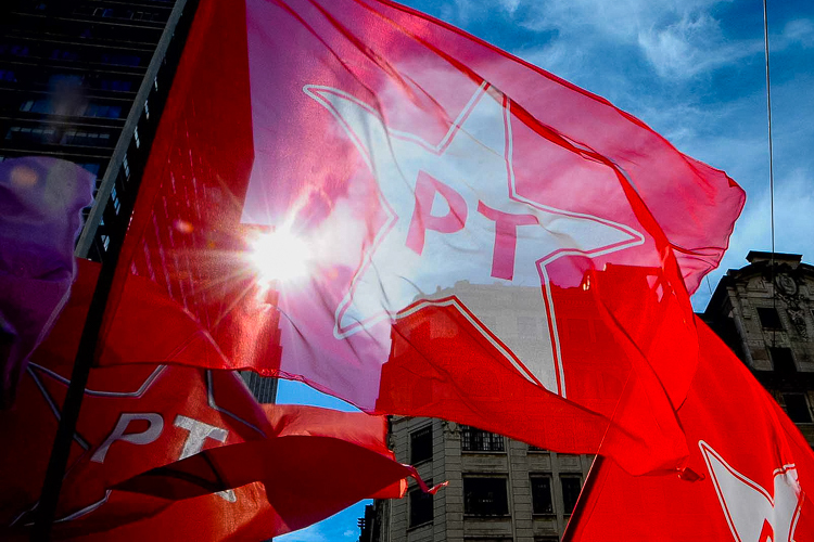 PT define a Nucleação como estratégia para o retorno às bases