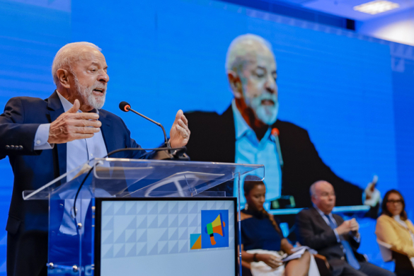 Lula critica ‘negacionismo dos valores humanistas’ promovido por extrema direita