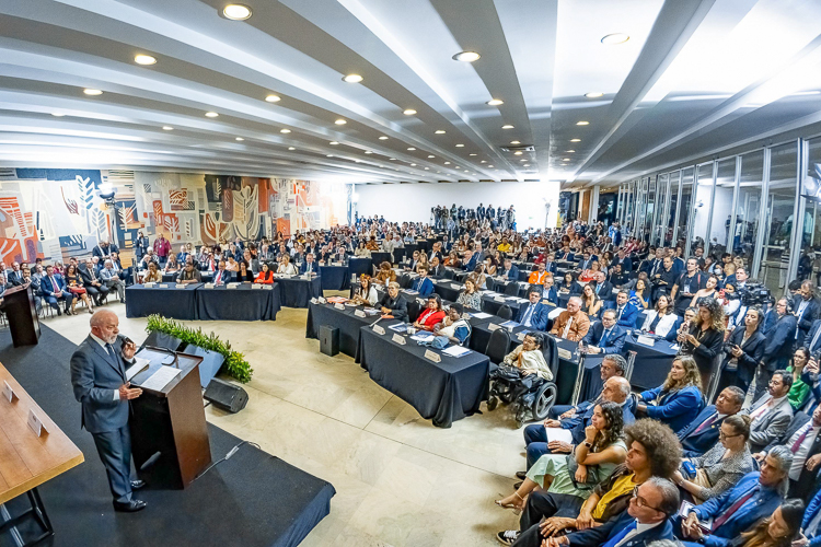 Lula no Conselhão: “Minha obsessão é fazer a economia crescer”