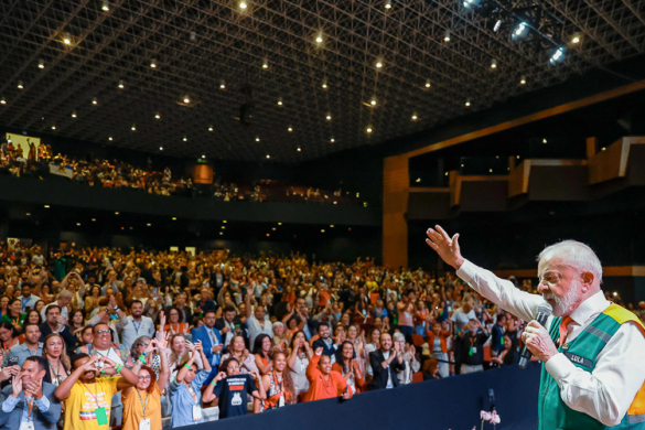 Lula quer construir pacto dos Três Poderes contra o feminicídio