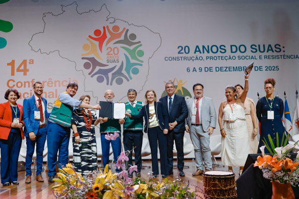 Lula: Cuidar do povo pobre deste país é uma luta sem trégua