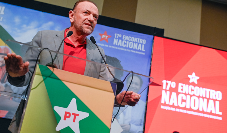 ‘PT, 46: compromisso com o Brasil’