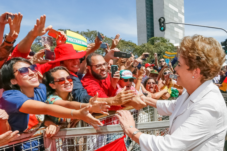 31.08.2016 - Golpe parlamentar tira Dilma Rousseff da Presidência