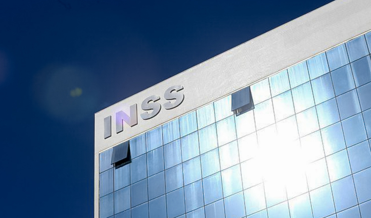 Governo Lula devolve R$ 2,8 bilhões a aposentados e pensionistas do INSS