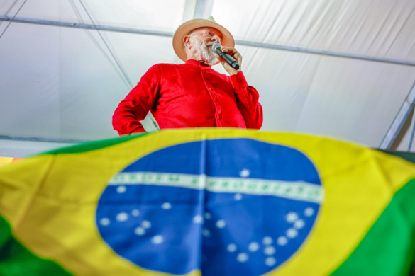 ‘A gente não aceita mais voltar a ser colônia. Não queremos mais Guerra Fria’, diz Lula