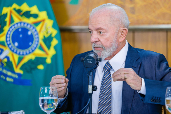 Mais duas leis sancionadas por Lula fortalecem combate à violência contra a mulher