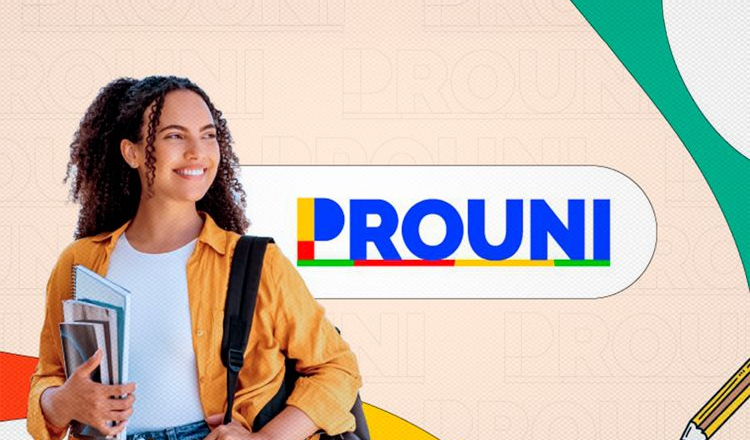 Prouni, com inscrições até dia 29, oferta mais de meio milhão de bolsas