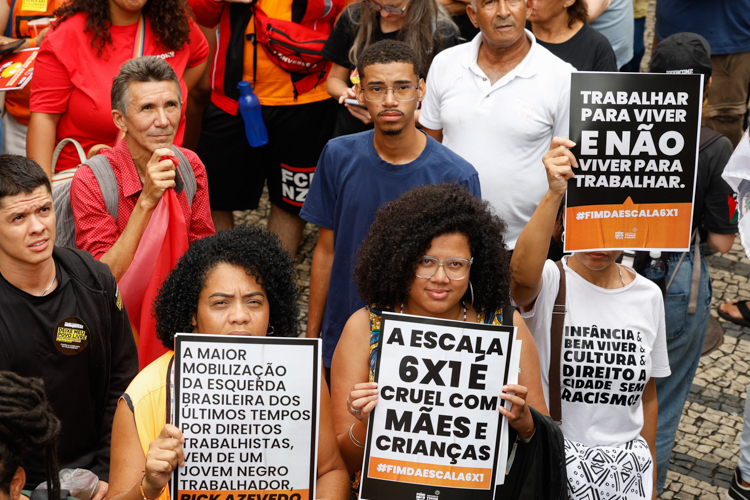 Dados desmontam discurso empresarial de que fim da 6×1 será ruim para economia