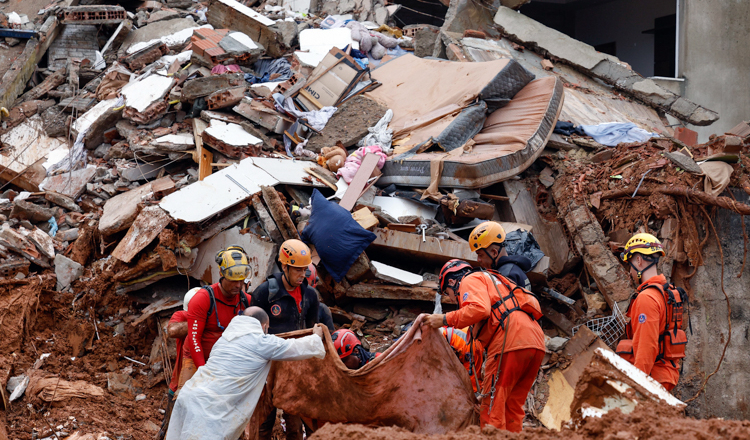 Governo Lula anuncia medidas emergenciais em cidades atingidas pelas chuvas em Minas