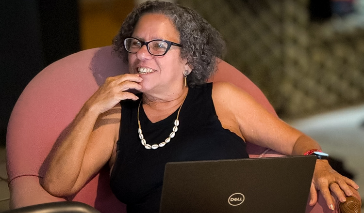 ‘Eles vão atacar qualquer mulher que saia do script deles’