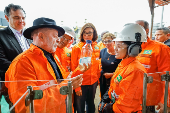 Lula sobre combustíveis: Ninguém pode ter lucro com sofrimento dos outros