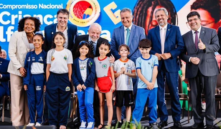 Brasil está perto de atingir meta de 80% das crianças alfabetizadas