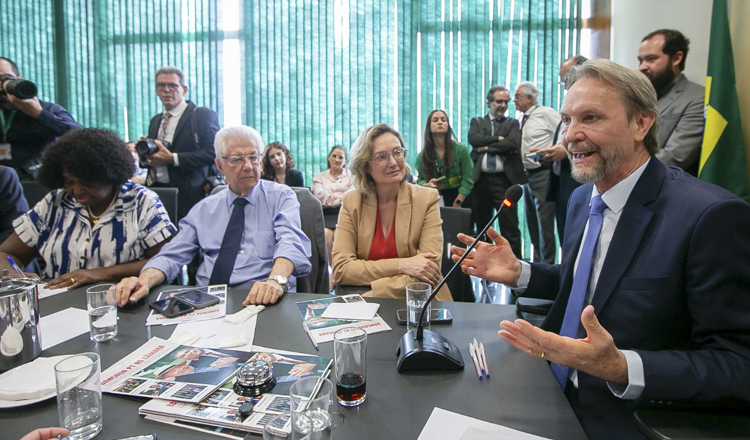 Entenda 10 problemas da PEC da Segurança na visão da bancada do PT na Câmara