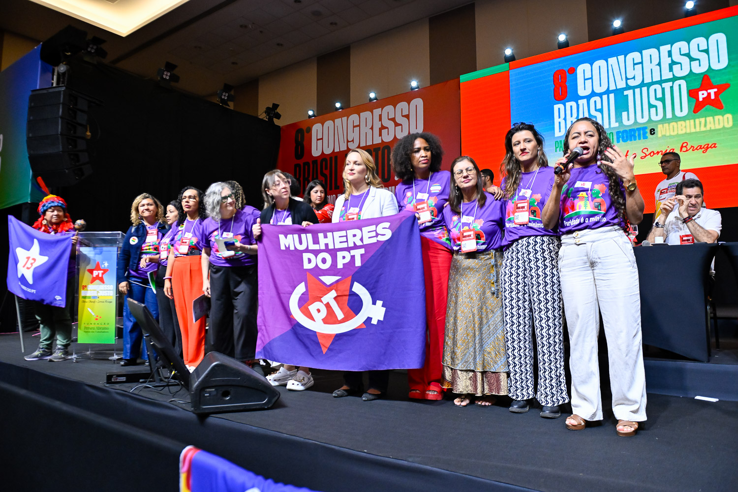 Mulheres do PT apresentam conjunto de sugestões ao Programa de Governo