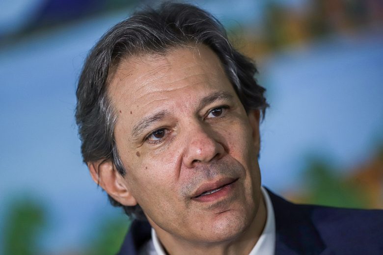 ‘O combate à corrupção e ao crime perdeu um aliado no STF’, diz Haddad sobre Messias