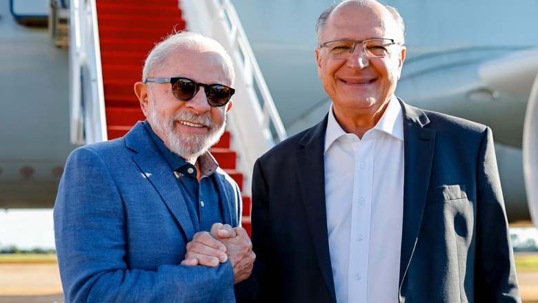 Em missão na Europa, Lula reforça o papel do Brasil na defesa da democracia