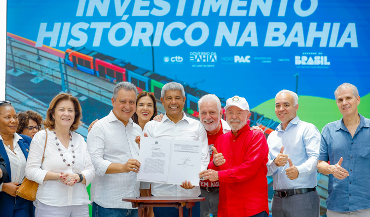 Lula: ‘O Pix é do Brasil e ninguém vai fazer a gente mudar’