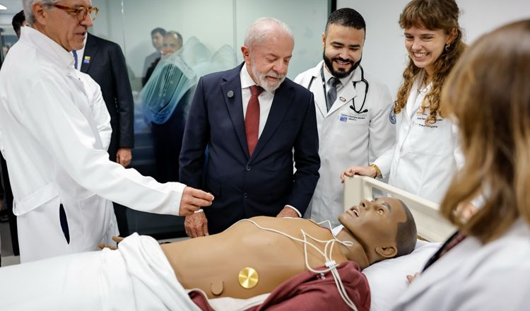 Lula: ‘O SUS foi massacrado por gente que nunca utilizou o Sistema’