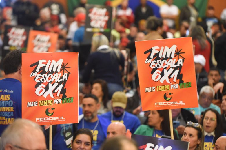 Petista critica articulação de bolsonaristas por transição de 10 anos de escala 6×1