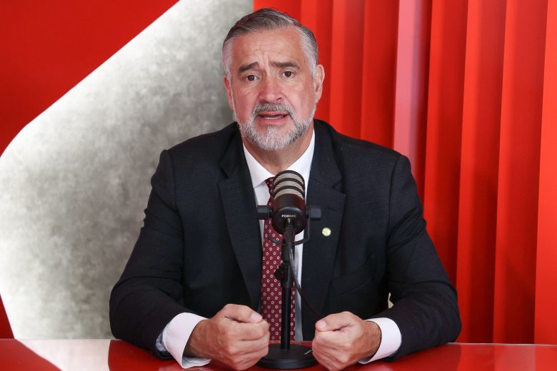 Rifaram Messias para barrar a investigação do Master? Líder do governo cobra CPI