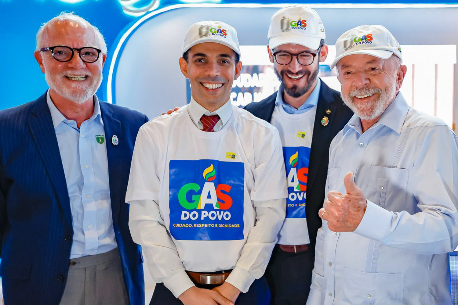 “O Brasil não vai ter mais apagão”, diz Lula ao anunciar investimento no setor elétrico