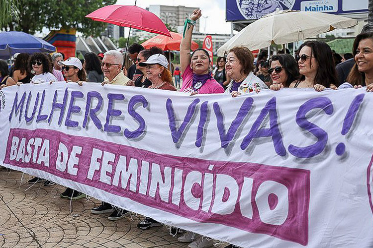 Ação integrada do Governo protege mulheres: feminicídios caíram 24% em abril
