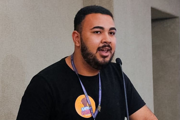 Juventudes organizadas para enfrentar a extrema direita na era digital