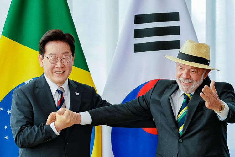 Lula firma parcerias em tecnologia, defesa e educação com presidente da Coreia do Sul
